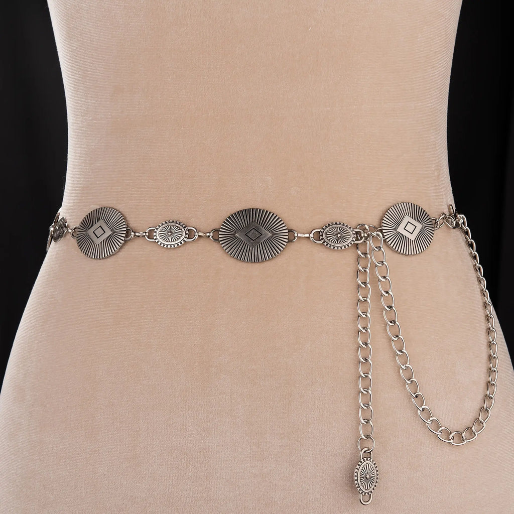 Golden Hour Glow waist chain featuring intricate details perfect for any outfit.