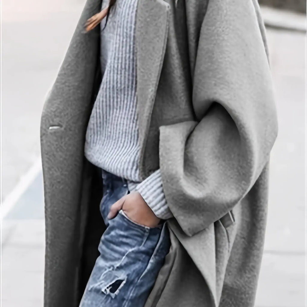Sophisticated winter fashion coat with a blazer-like design for a polished look.