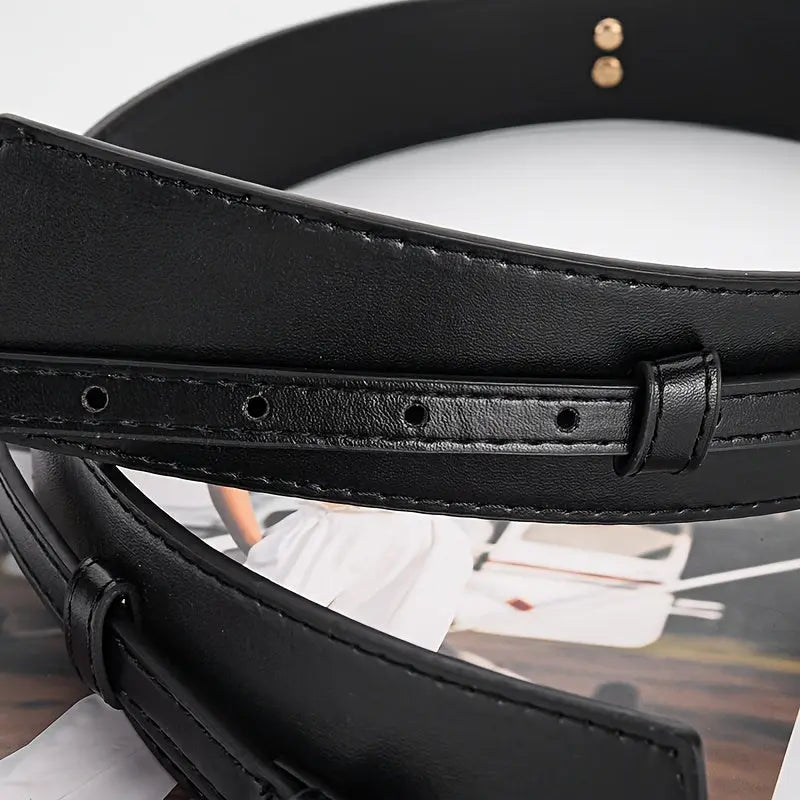 Vintage Chic Belt paired with a formal coat, demonstrating its stylish appeal