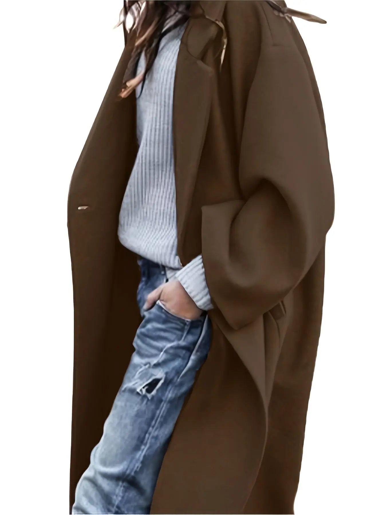 Versatile outdoor wear, machine washable, easy care fabric for busy lifestyles.