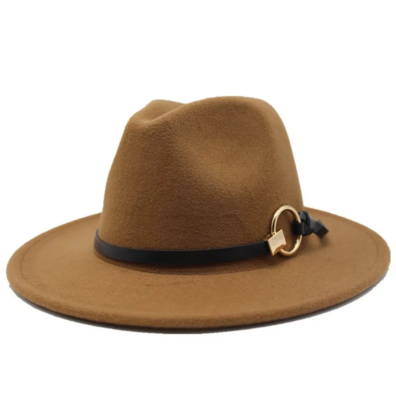 Chic mauve fedora, an essential accessory for any gala.