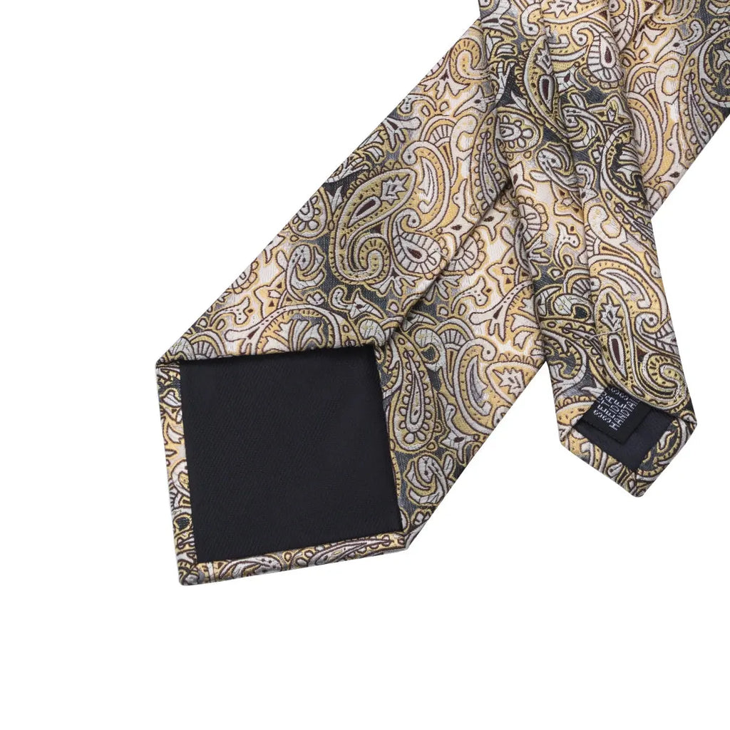 Full view of the complete tie set with cufflinks and hanky.