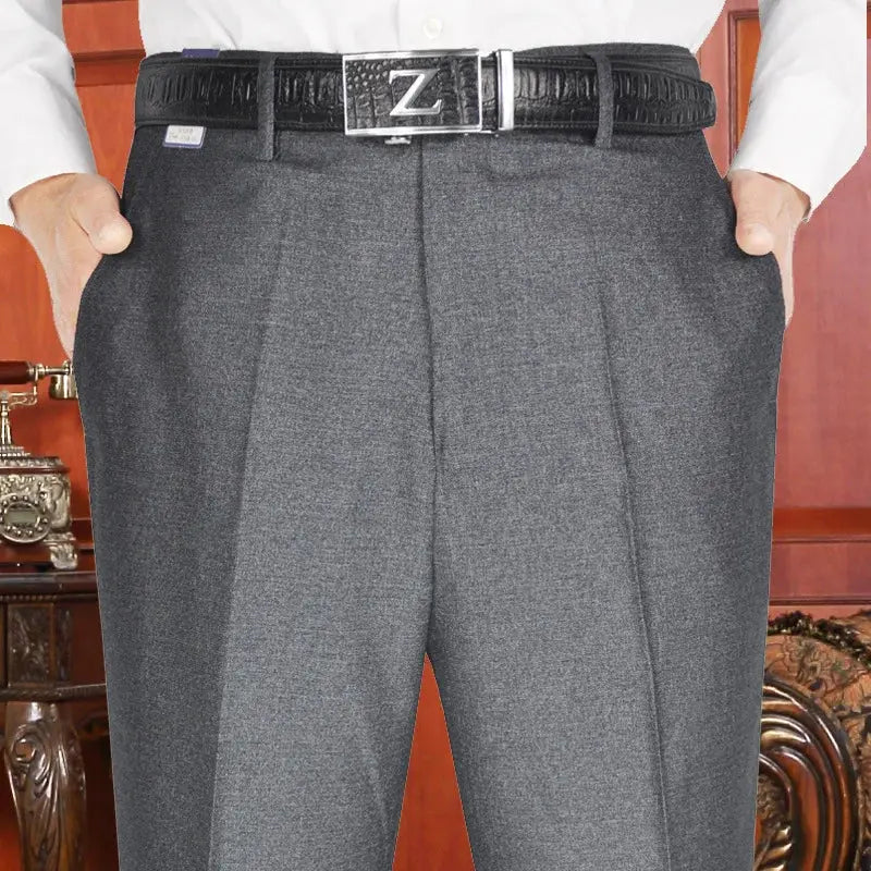 Stretch high-waist trousers in khaki, combining style with comfort.