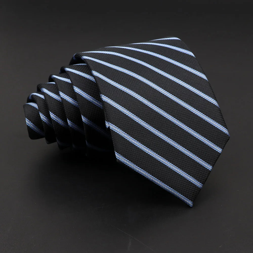 Unisex narrow tie featuring timeless jacquard stripe pattern and sleek design