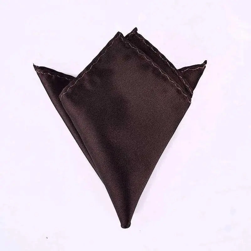Lightweight pocket square in deep navy, adds sophistication to any suit.