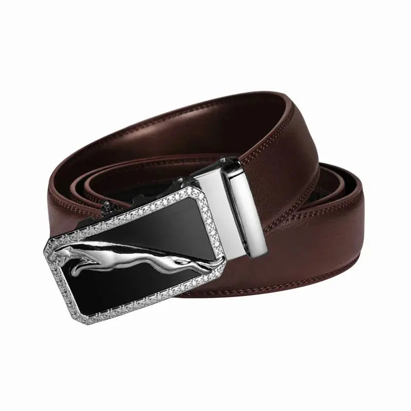 Durable men's belt with a polished look and feel.