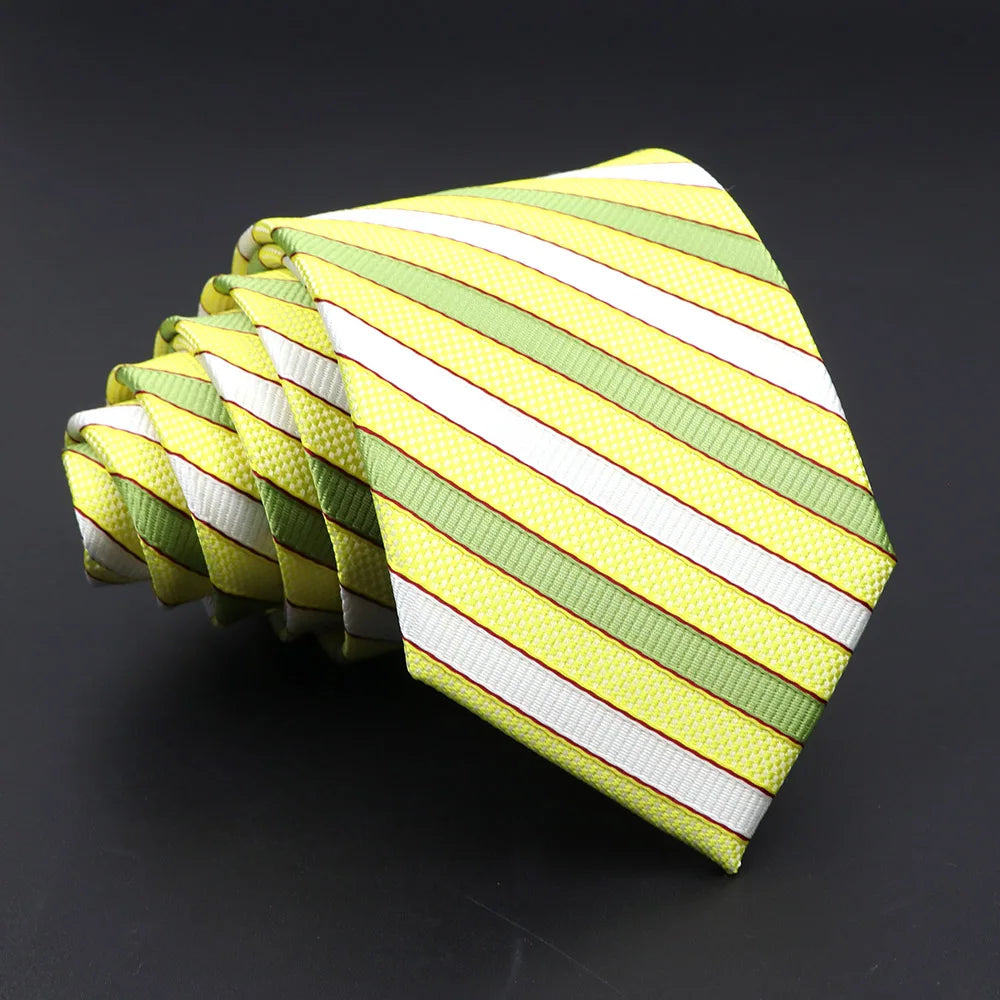 Modern narrow striped necktie with rich jacquard texture and versatile style