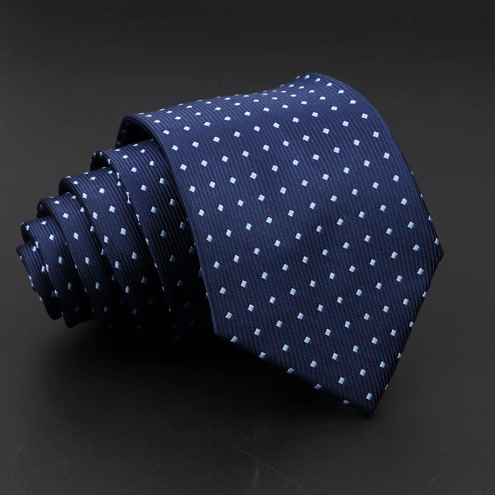 Elegant narrow necktie with dimensional jacquard stripes and polished finish