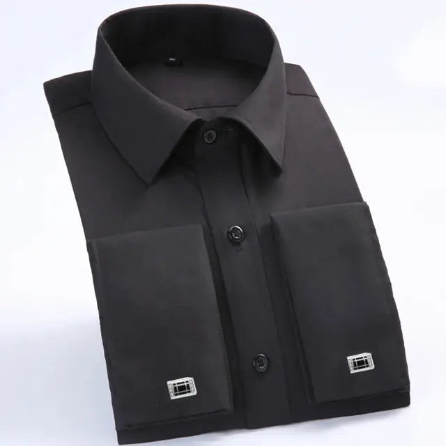 Seasonal versatility of the striped dress shirt, suitable for all occasions.