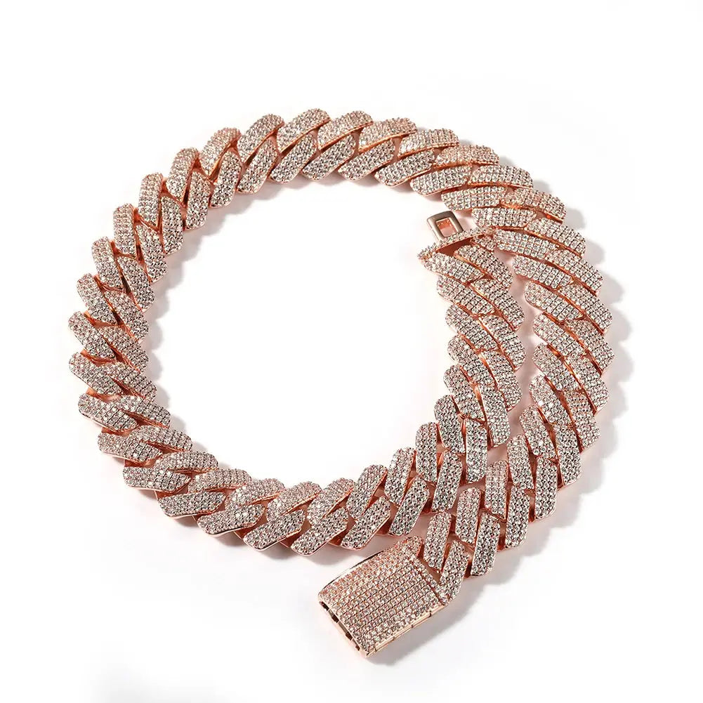 Close-up of shimmering cubic zirconia links on a luxurious choker, ideal for gala accessories.