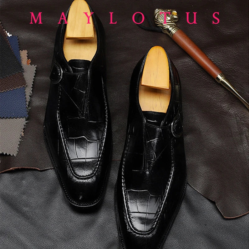 Elegant black leather Oxfords with a classic design for professional settings.