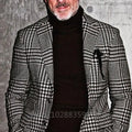 Men's houndstooth blazer in premium cotton with notch lapel and single-breasted closure.