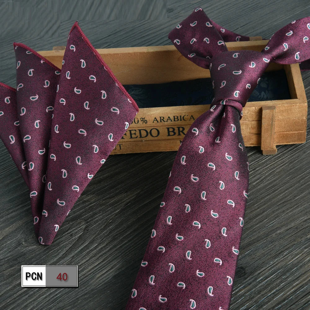 Wine-red silk tie with a luxurious feel and crisp finish.