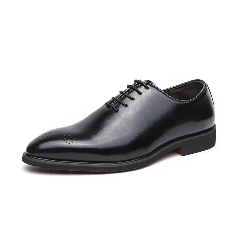 Breathable design of handcrafted oxfords for all-day comfort.