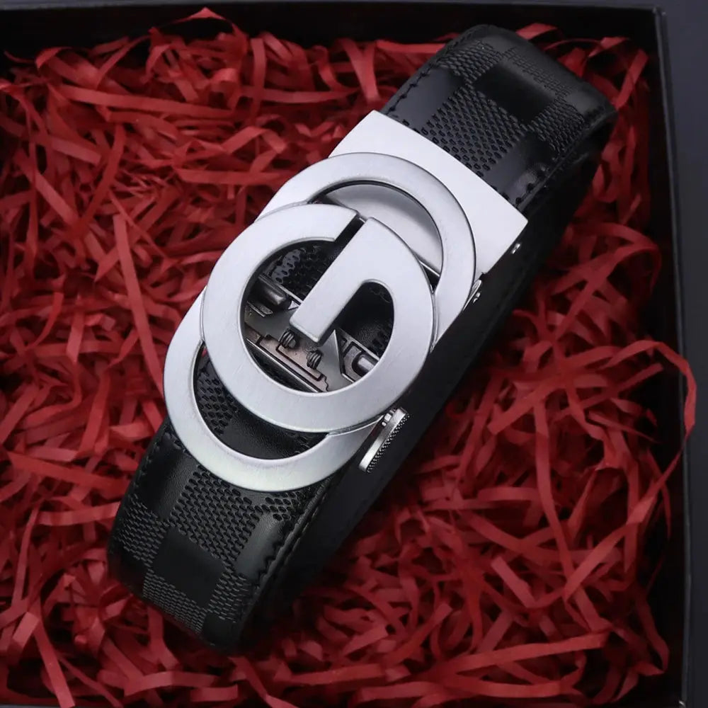 Automatic buckle belt featuring a sleek silhouette for modern style.