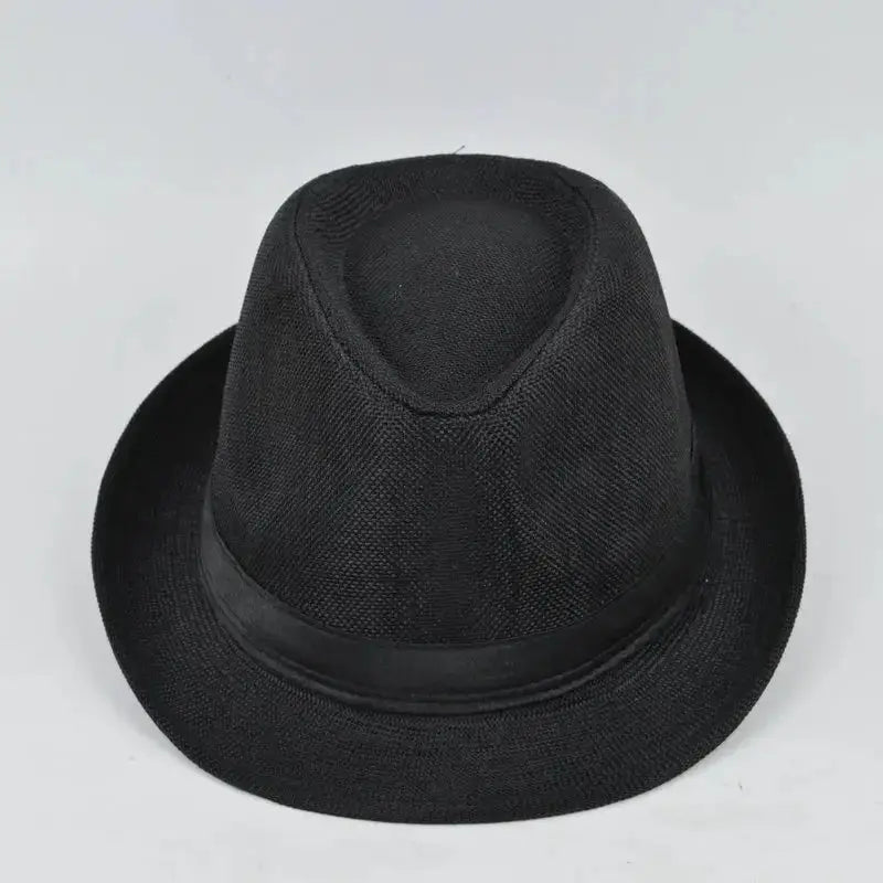 All-season hat made from cotton and polyester, ensuring comfort in any weather.