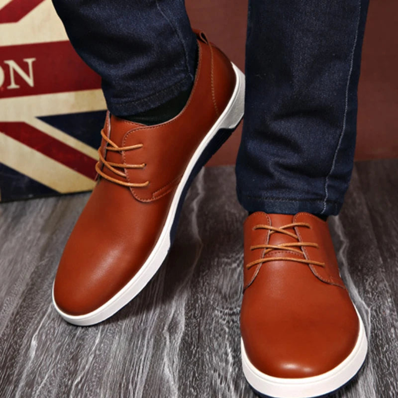 Men's formal shoes with a timeless look, perfect for boardroom presentations.