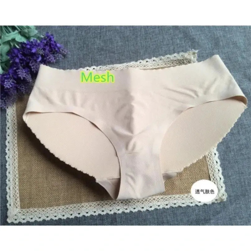 Invisible underwear in dark gray, providing firm control without visible lines.