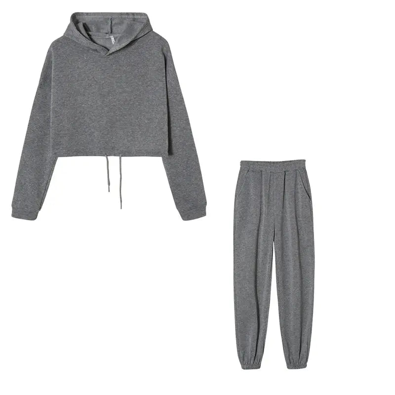 Durable and easy-care jogger set, maintaining style through regular use.