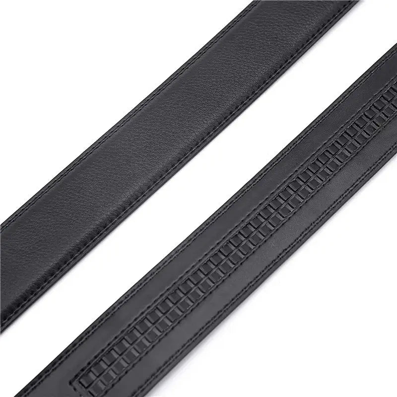 Luxe leather belt with automatic buckle in sleek black, perfect for business and casual wear.
