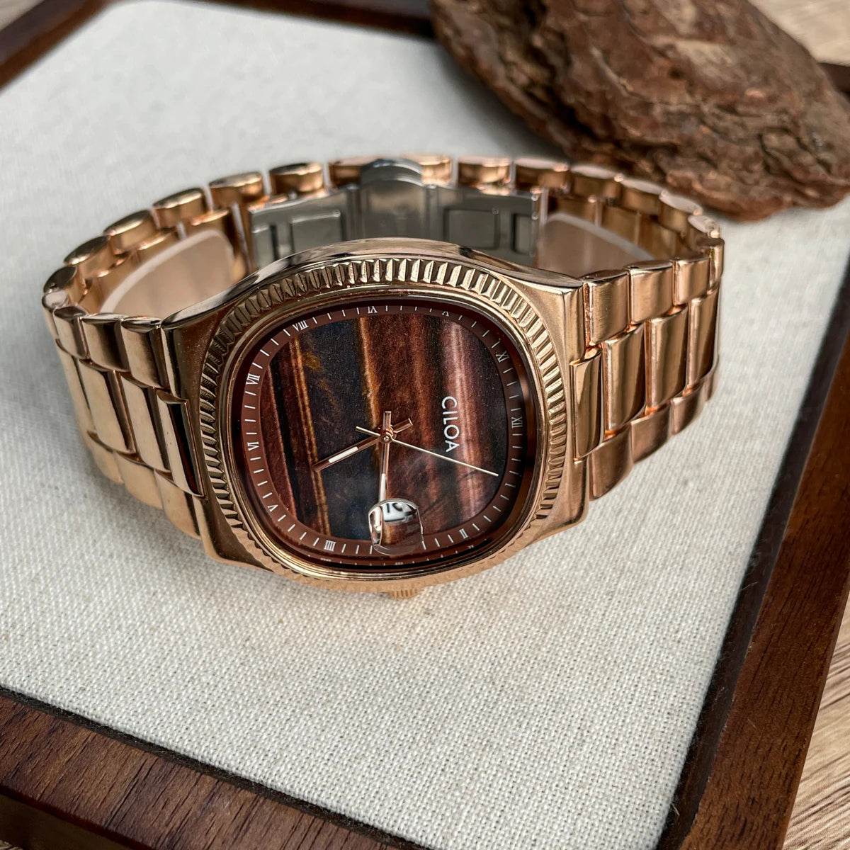 Water-resistant CILOA Quartz Watch displayed against a professional backdrop.