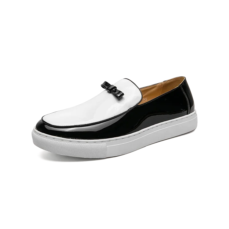 Men's versatile leather loafers suitable for work and casual wear