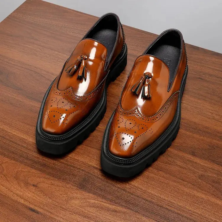 Slip-on loafers in rich leather, perfect for boardroom and evening.