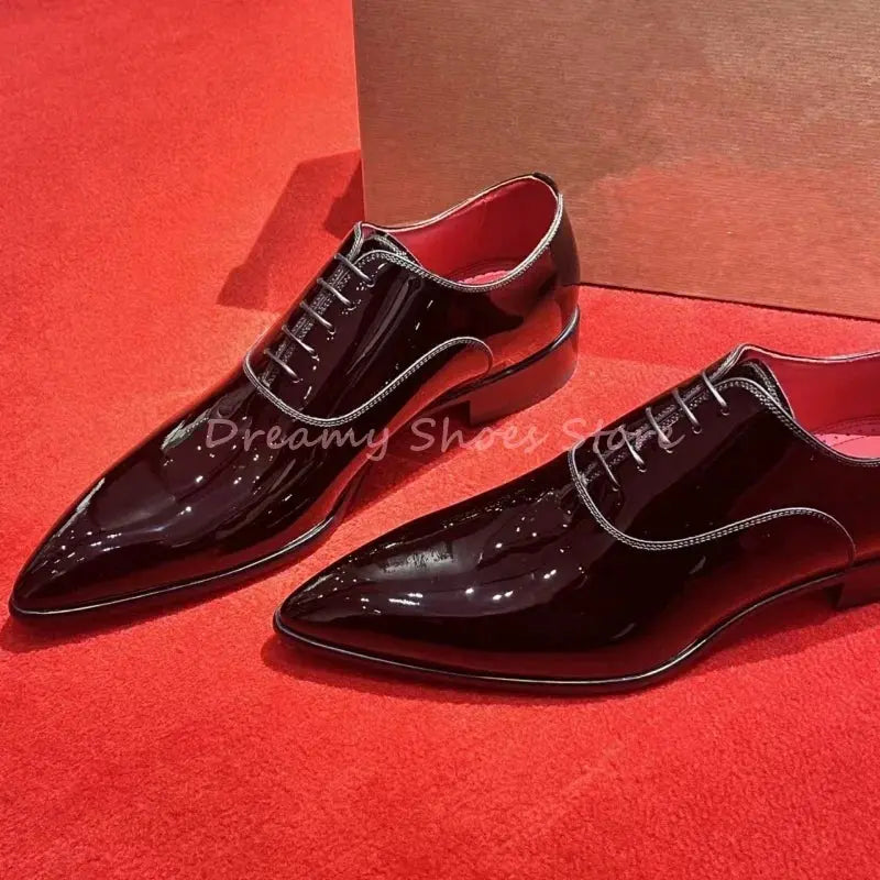 Men's dress shoes with cushioned PU insole for enduring comfort and style.