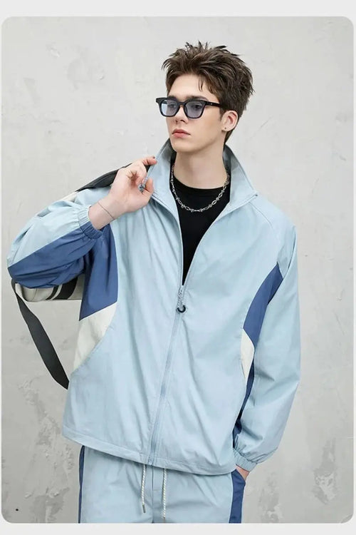 Lightweight Autumn Whisper jacket showcasing a modern cut, perfect for crisp morning journeys.