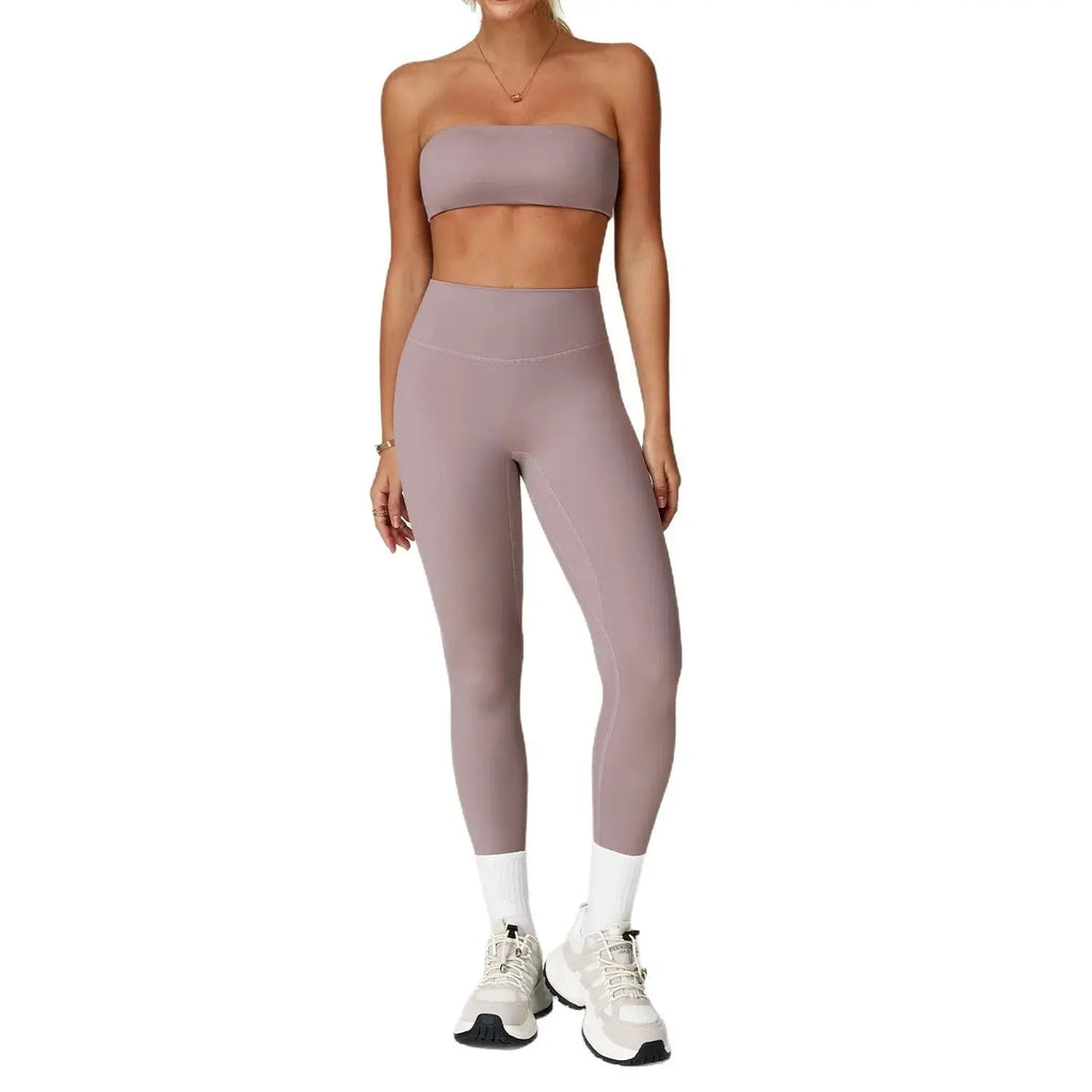 Full view of the Seamless Comfort workout gear, perfect for all-season fitness activities.