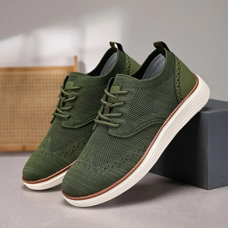 Men's Stride Easy sneakers featuring breathable mesh fabric and cloud-like cushioning