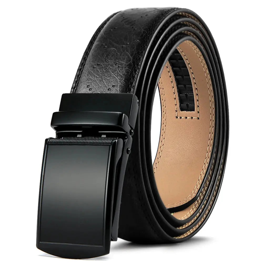 Men's fashion belt made from genuine cowhide, combining elegance with practicality.