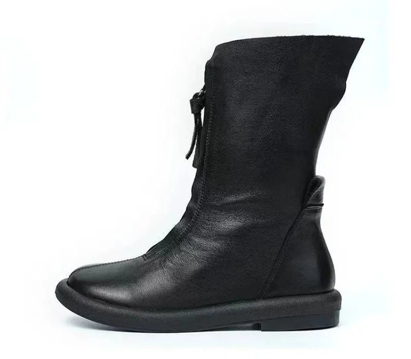Comfortable winter boots featuring latex foam insoles and warm plush lining