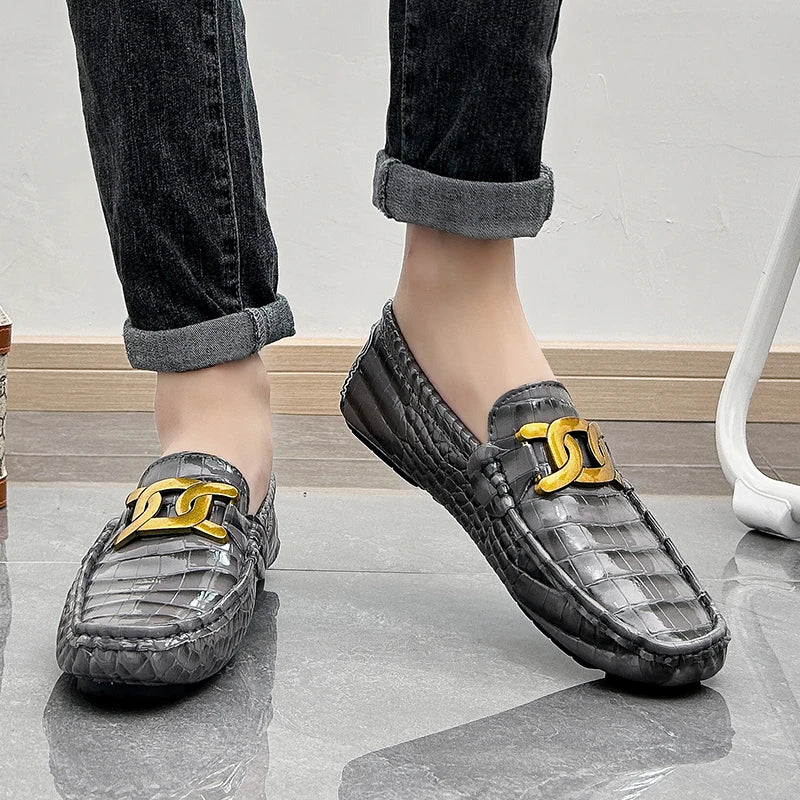 Men's autumn loafers in premium black leather with effortless slip-on entry