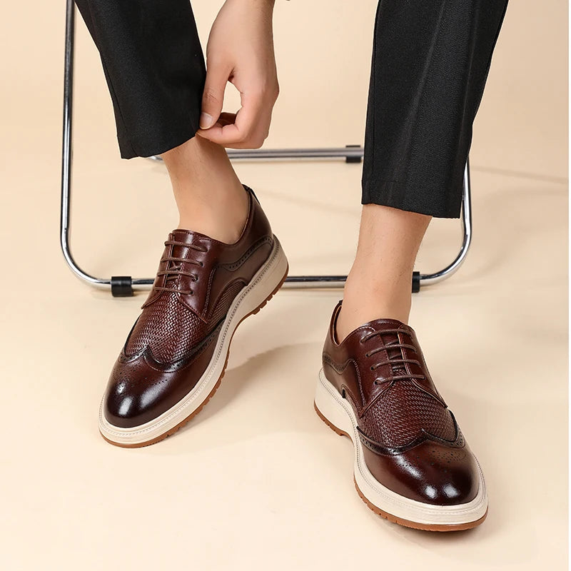 Men's classic derby shoes featuring PU leather upper and traditional lace-up design