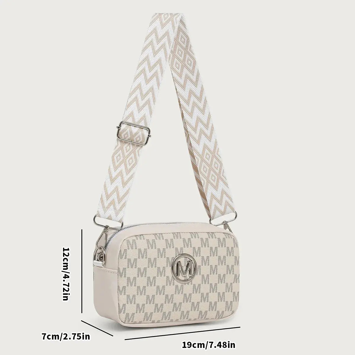 Stylish purse with a spacious interior slot pocket for effortless organization.