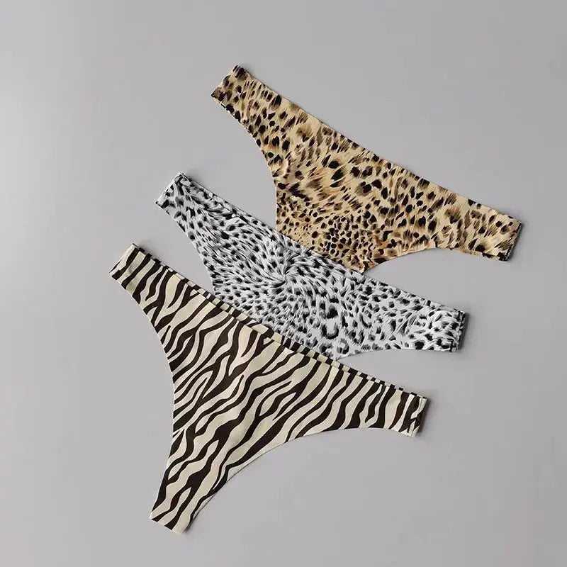 Ice silk thong in black, seamless design for active women, perfect for workouts.