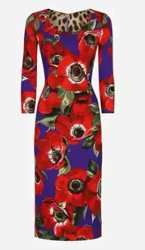 Close-up of the O-neck design of the Midnight Floral Silk Dress, adding sophistication to the look.