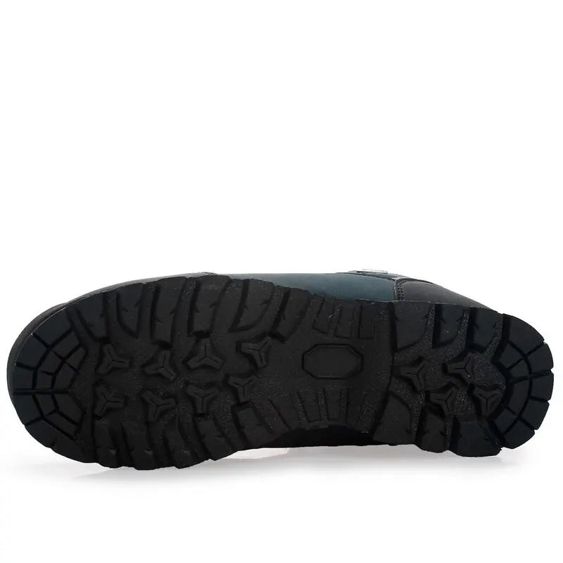 Trailblazer Boots with integrated height-increasing layers, enhancing confidence on the trail.