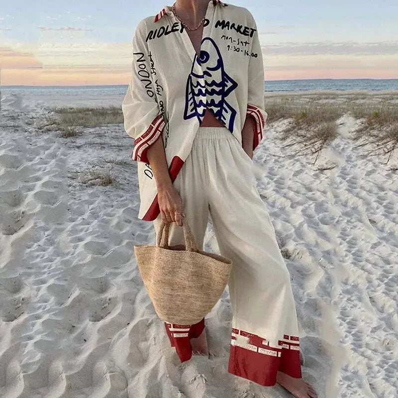 Relaxed fit ensemble perfect for seaside to city transitions.