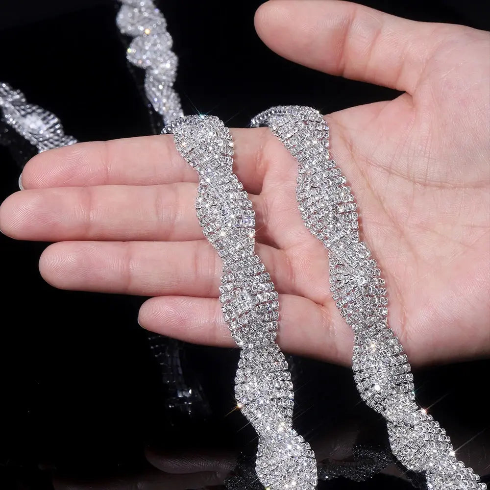 Seamless application of rhinestone trim for sophisticated craft materials and accessories.