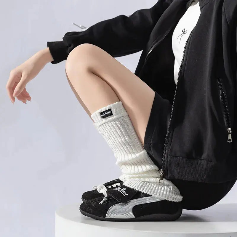 Non-irritating women's socks, crafted for all-day comfort.