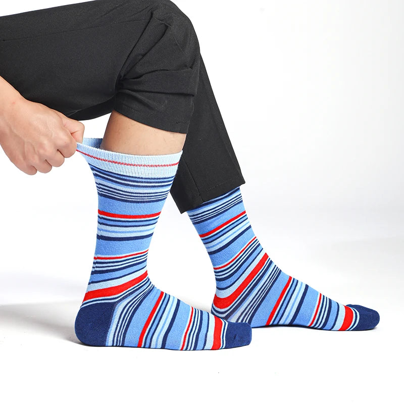 Comfortable dress socks made from high-quality cotton and elastane.