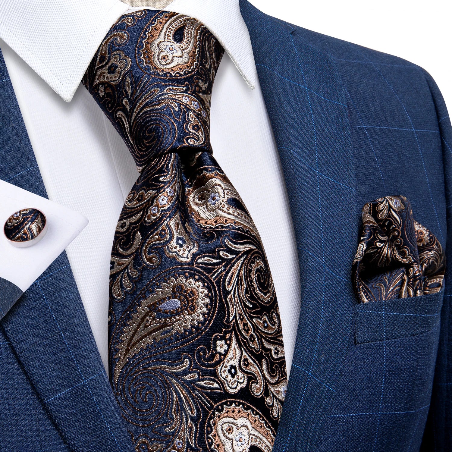 Classic paisley pattern tie and handkerchief set for formal occasions