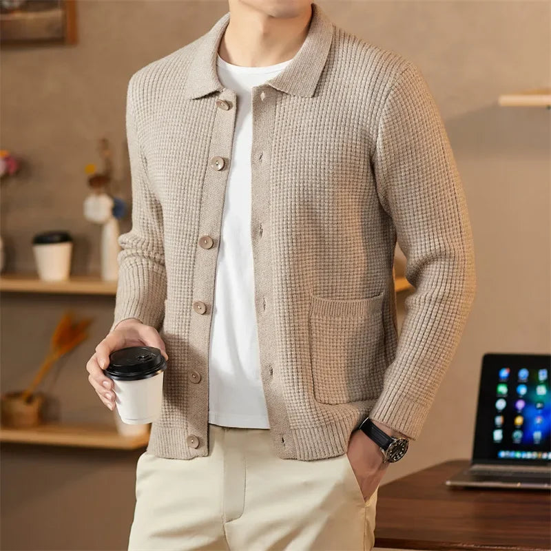 Slim fit Autumn Whisper Cardigan with single-breasted closure and turn-down collar.