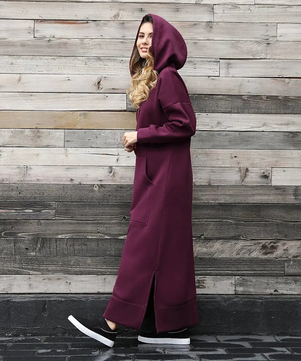 Everyday elegance in a hooded Kaftan, suitable for both casual and formal occasions.