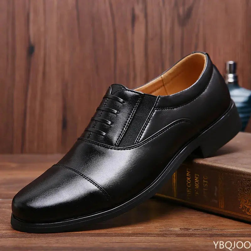 Durable PU leather oxfords with a classic design and modern comfort features.
