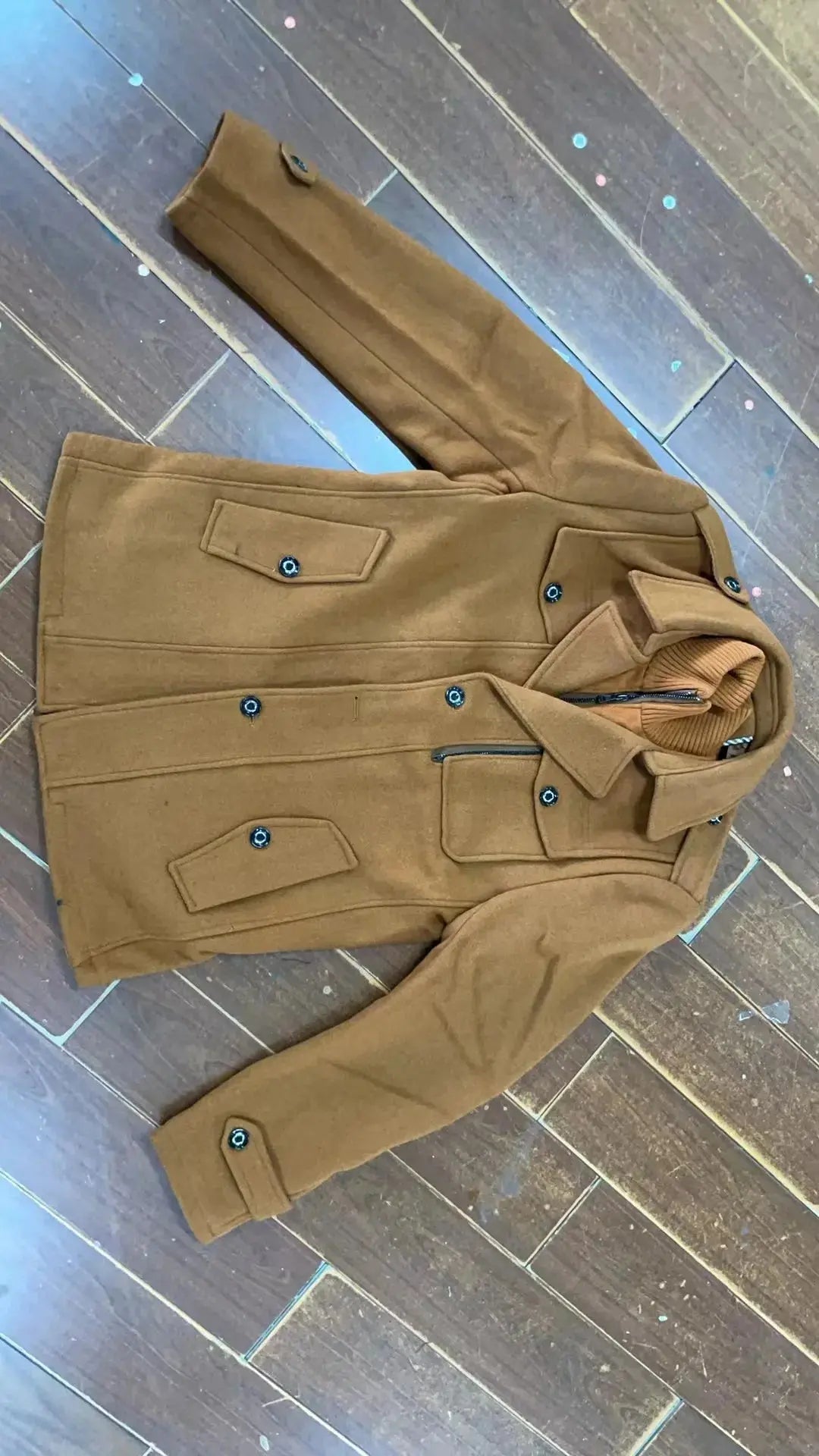 Close-up of cashmere blend fabric showcasing softness and durability.