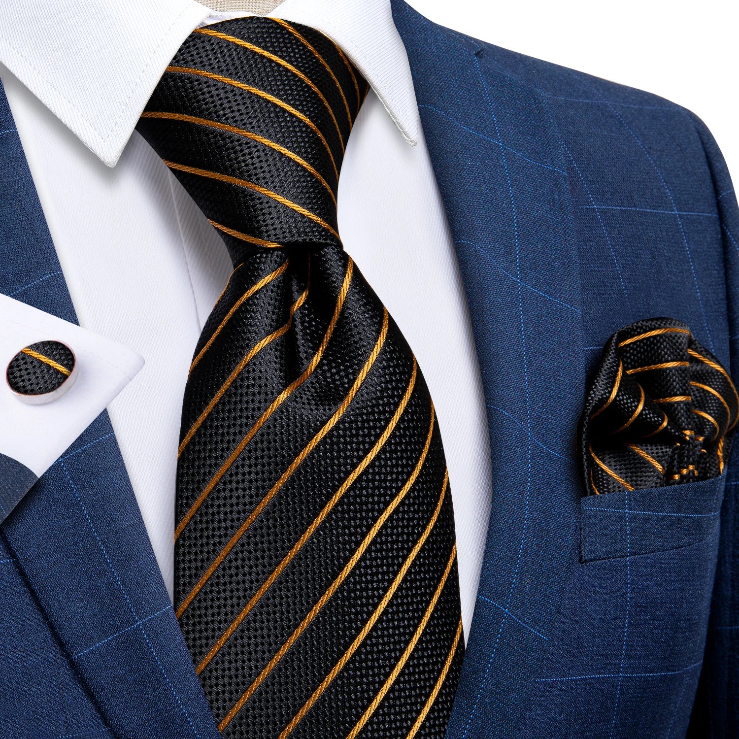 Luxurious silk blend necktie set with elegant blue red paisley motifs
