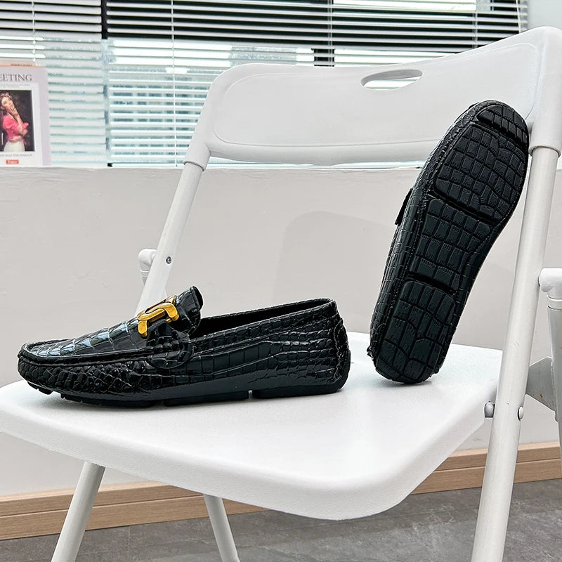 Effortless edge loafers showcasing classic design and modern comfort technology